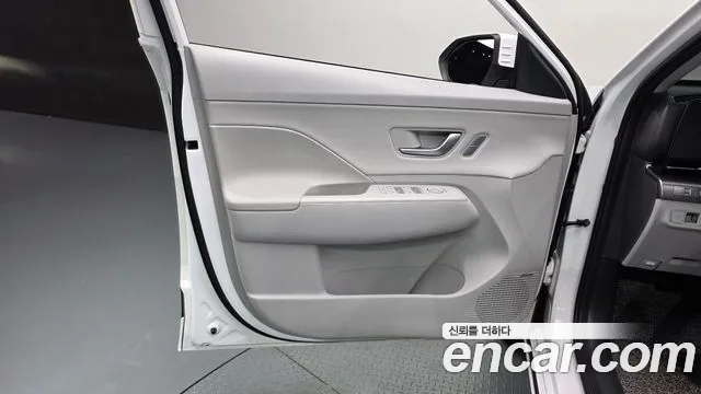 Hyundai Kona — Фото автомобиля 18