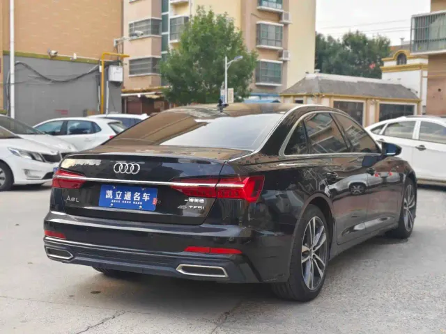 Audi A6L — Фото автомобиля 3