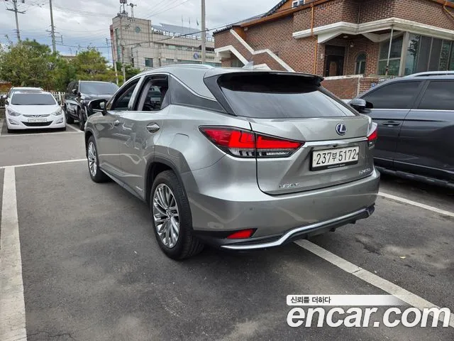 Lexus RX RX450h 4th Gen — Фото автомобиля 3