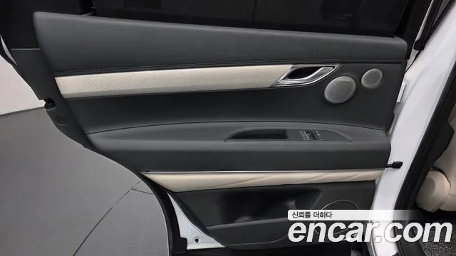 Genesis GV80 — Фото автомобиля 14