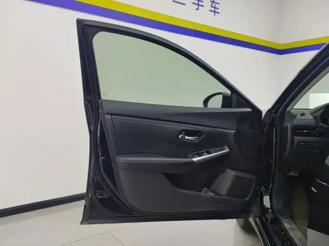 Nissan Sylphy 2022 1.6L XL CVT Delight Edition — Фото автомобиля 7