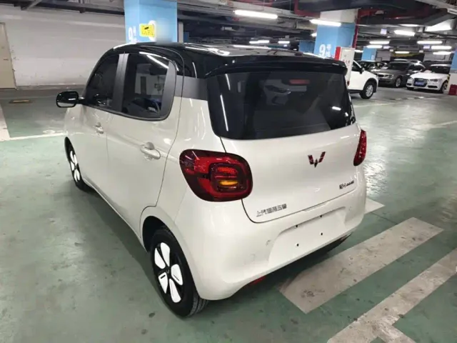 Wuling Hongguang Mini EV — Фото автомобиля 4