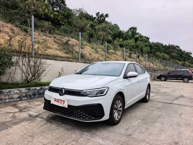 Фотография автомобиля — Volkswagen Lavida