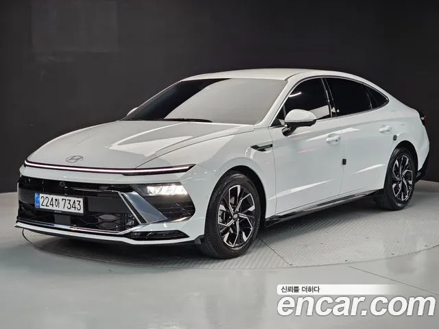 Фотография автомобиля — Hyundai Sonata