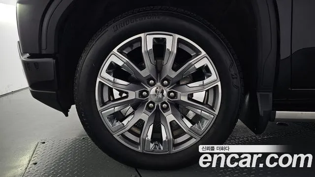 GMC Sierra — Фото автомобиля 5