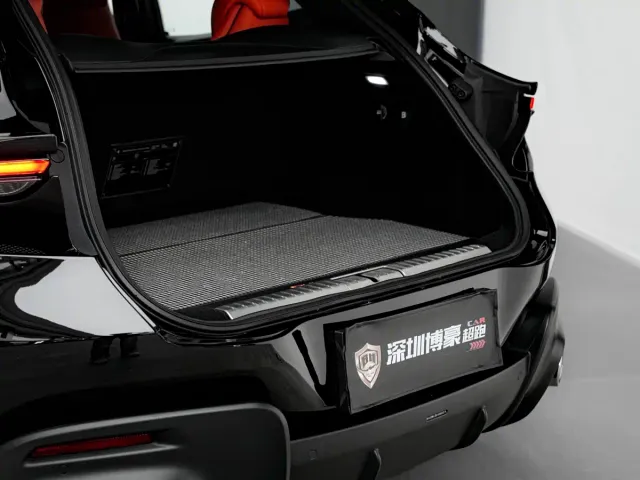 Ferrari Purosangue — Фото автомобиля 5