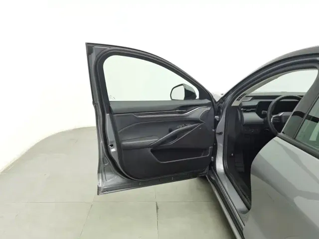 Ford Mondeo — Фото автомобиля 8