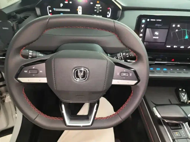 Changan CS55 Plus — Фото автомобиля 10