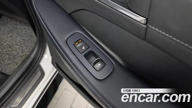 Hyundai Sonata — Фото автомобиля 24