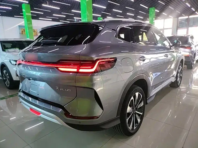 BYD Song PLUS — Фото автомобиля 6