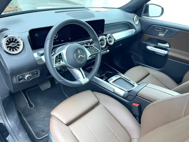 Mercedes-Benz EQB — Фото автомобиля 5