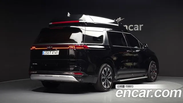 Фотография автомобиля — Kia Canival