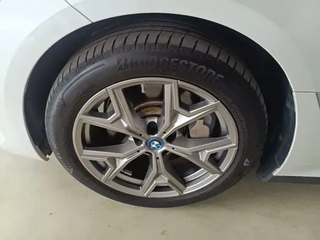 BMW i3 — Фото автомобиля 22