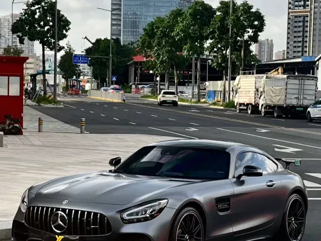 Фотография автомобиля — Mercedes-Benz AMG GT