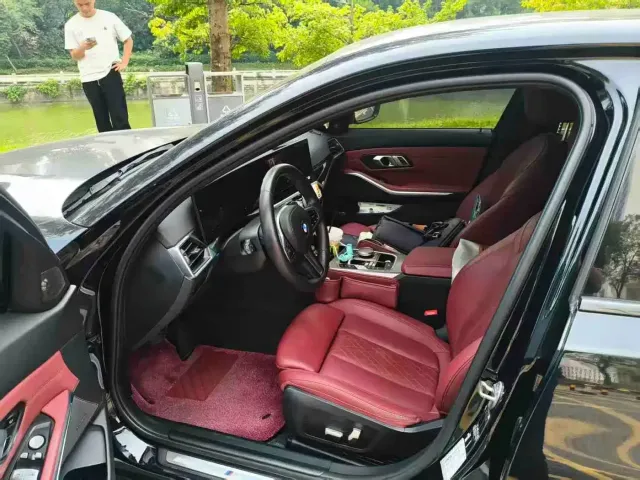 BMW 3 Series — Фото автомобиля 3