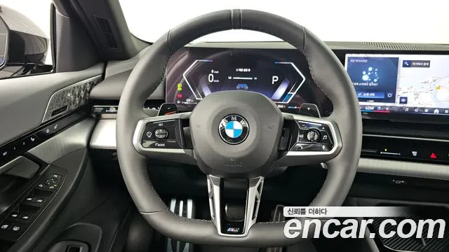 BMW 5-Series 5 серия (G60) 530i xDrive M Sport — Фото автомобиля 13