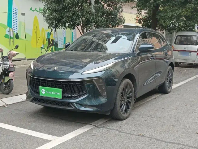 Фотография автомобиля — Forthing T5 Evo