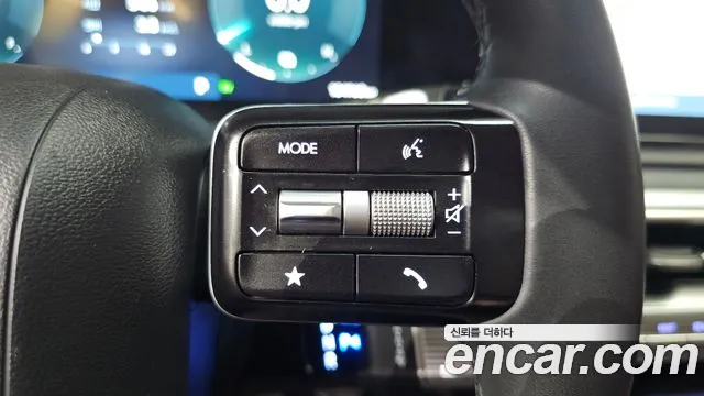 Hyundai Grandeur GN7 — Фото автомобиля 29