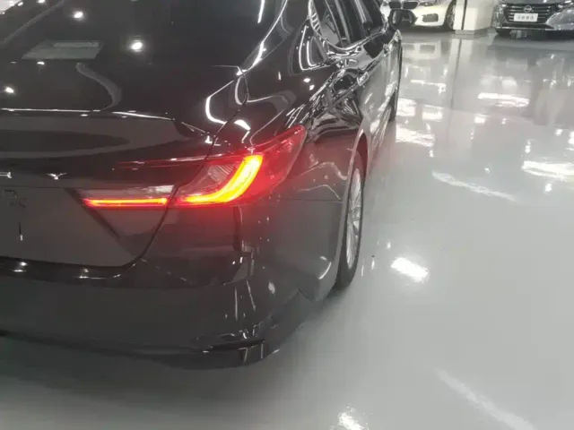 Toyota Camry — Фото автомобиля 23
