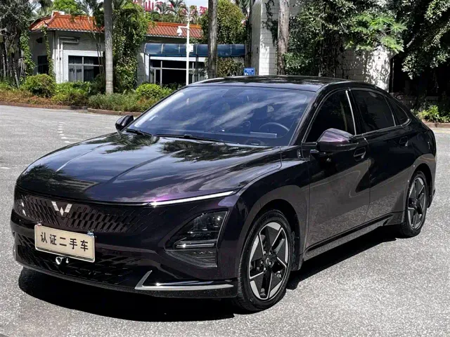 Wuling Starlight — Фото автомобиля 3