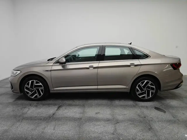 Volkswagen Sagitar — Фото автомобиля 16