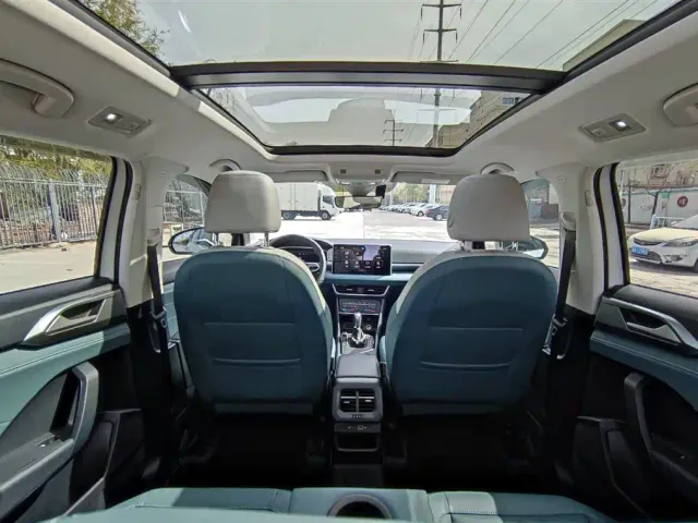 Volkswagen Tharu — Фото автомобиля 17