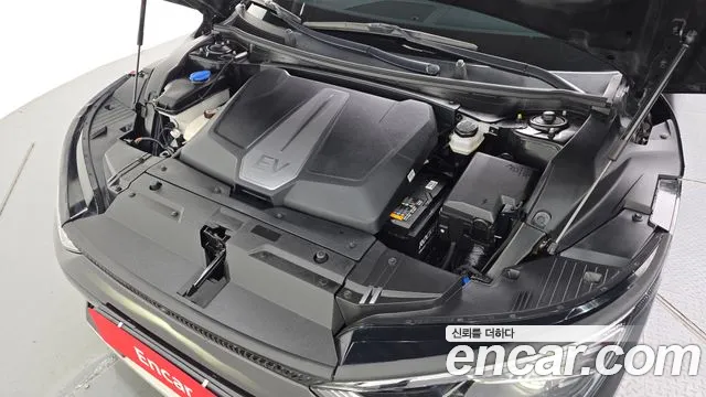 Kia EV6 — Фото автомобиля 9