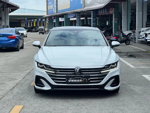 Volkswagen CC — Фото автомобиля 2