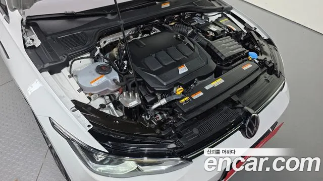 Volkswagen Golf Golf 8 поколение 2.0 TDI Prestige — Фото автомобиля 2