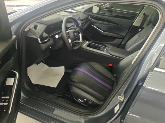 Geely Xingrui — Фото автомобиля 9