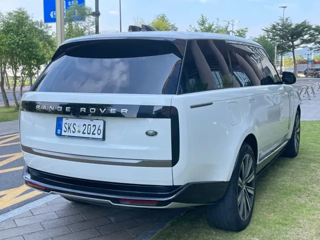 Land Rover Range Rover — Фото автомобиля 5