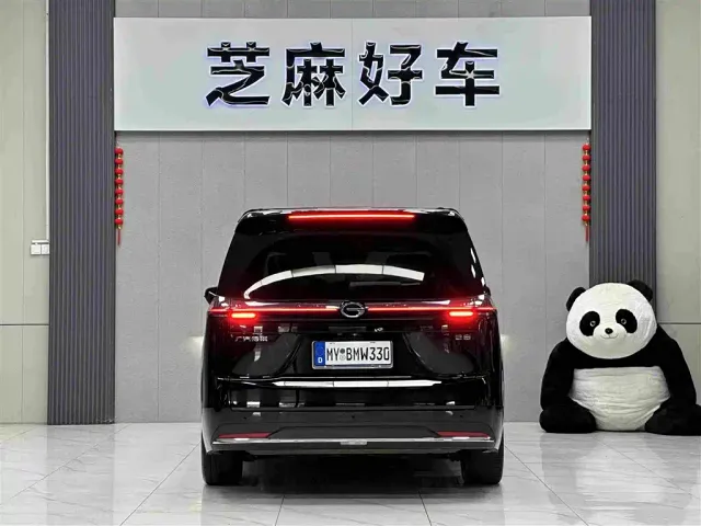 GAC Trumpchi E8 — Фото автомобиля 5