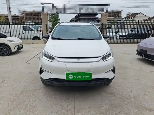 BYD Yuan Pro — Фото автомобиля 2
