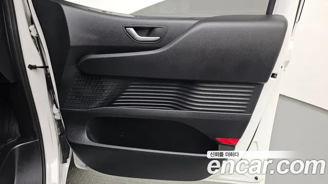 Hyundai Staria Staria Карго 3 места — Фото автомобиля 20
