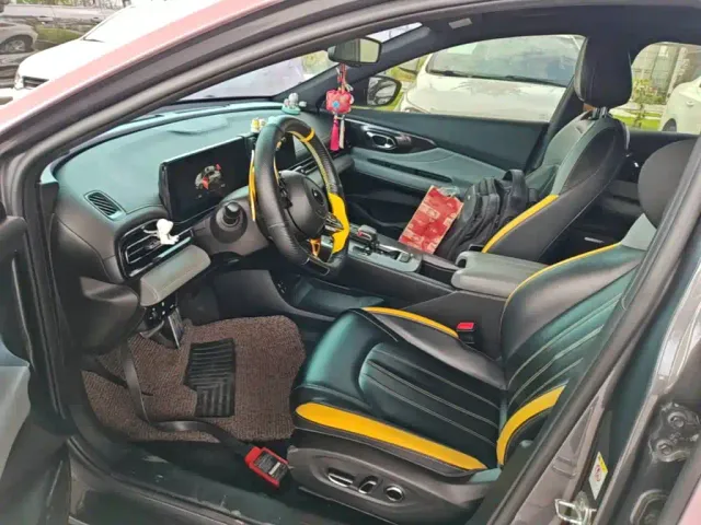 GAC Trumpchi Emkoo — Фото автомобиля 14