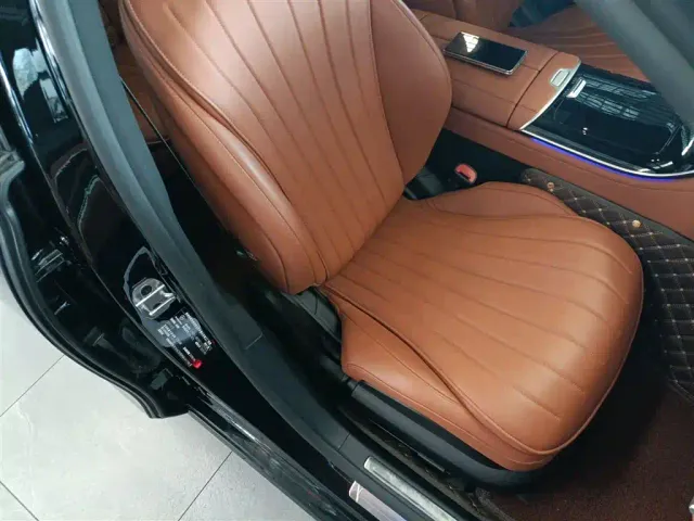 Mercedes-Benz S-Class — Фото автомобиля 24