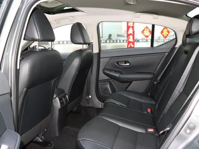 Nissan Sylphy — Фото автомобиля 11