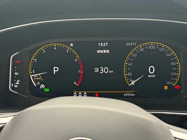 Volkswagen Tharu — Фото автомобиля 9