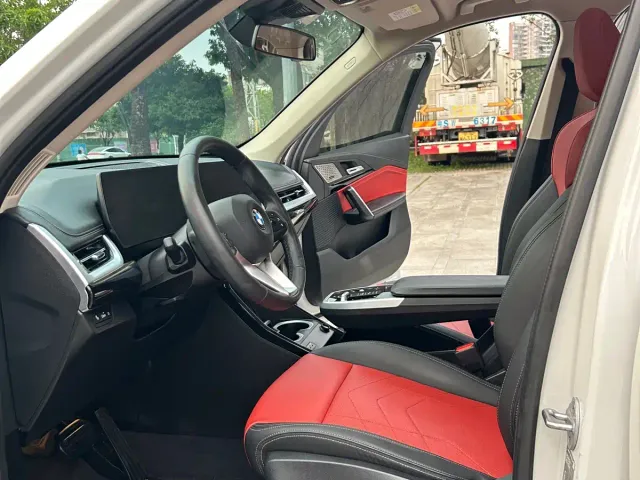 BMW X1 — Фото автомобиля 7