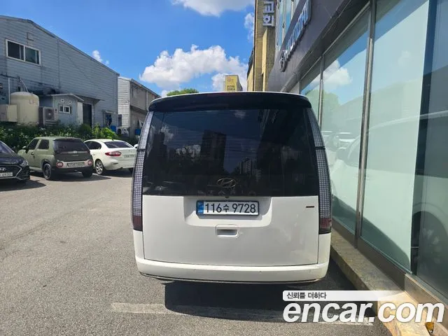 Hyundai Staria — Фото автомобиля 2