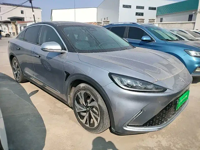 Arcfox Alpha S — Фото автомобиля 3