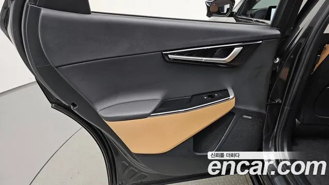 Kia EV6 — Фото автомобиля 22