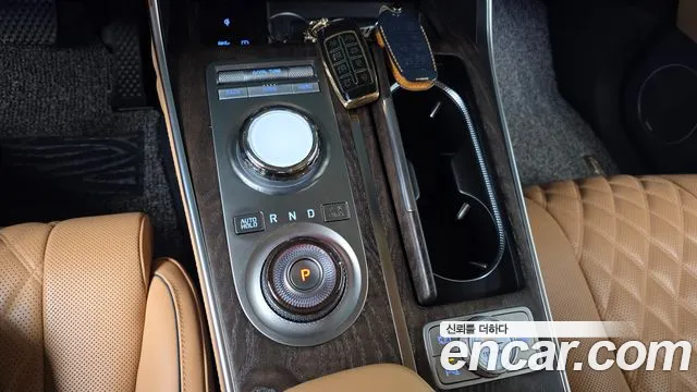 Genesis GV80 — Фото автомобиля 12