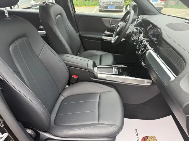 Mercedes-Benz GLB-Class — Фото автомобиля 12
