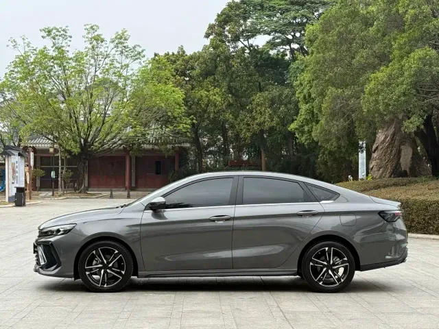 Geely Binrui — Фото автомобиля 10