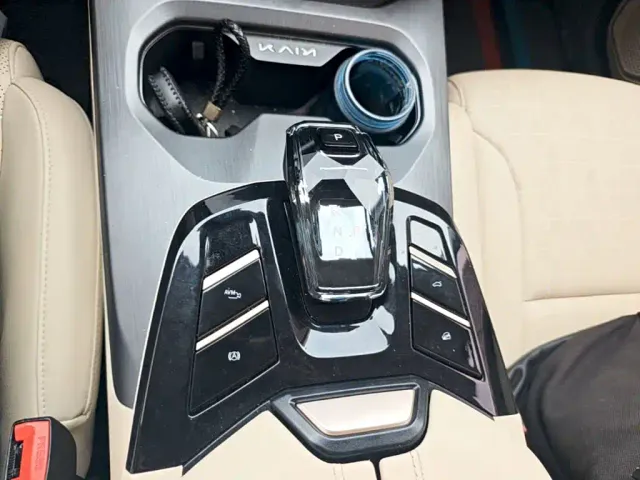 Kaiyi Kunlun NEV — Фото автомобиля 13