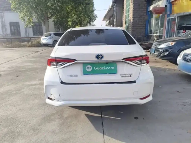 Toyota Corolla — Фото автомобиля 5