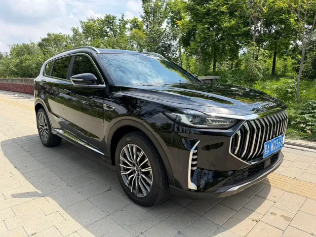 Jetour X70 Plus — Фото автомобиля 2