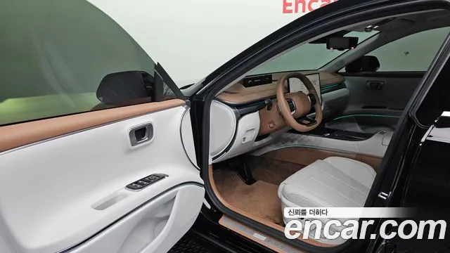 Hyundai Grandeur GN7 — Фото автомобиля 10