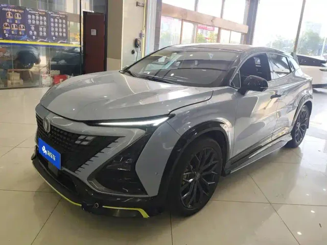 Фотография автомобиля — Changan UNI-T